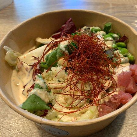 Sisters Poke Bowl